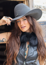 Load image into Gallery viewer, Western Yoke Leather Vest