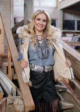 Load image into Gallery viewer, Women's Fox Vest