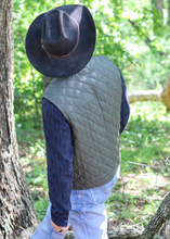 Load image into Gallery viewer, Quilted Leather Vest