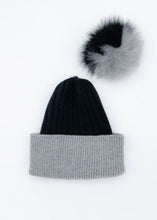 Load image into Gallery viewer, Black Beanie