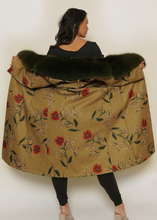Load image into Gallery viewer, Floral Coat