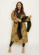 Load image into Gallery viewer, Floral Coat
