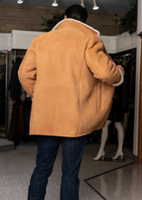 Load image into Gallery viewer, Men's Shearling Stroller