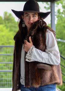 Beaver vest discount