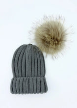 Load image into Gallery viewer, grey knit beanie