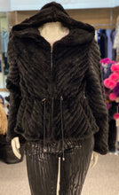 Load image into Gallery viewer, Knit Mink Jacket