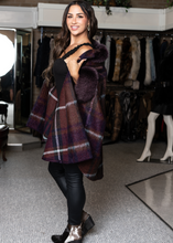 Load image into Gallery viewer, Burgundy Alpaca Cape