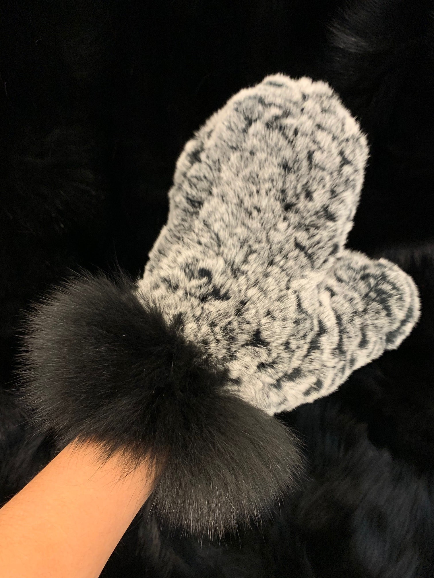 Knitted Rabbit Fur Mittens with Fox Fur Trim – Morris Kaye Furs