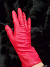 Load image into Gallery viewer, Italian Lambskin Leather Gloves