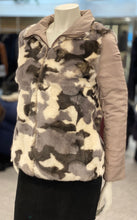 Load image into Gallery viewer, Reversible Camouflage Rabbit Fur Jacket