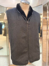 Load image into Gallery viewer, Men&#39;s Mink Reversible Cashmere Vest